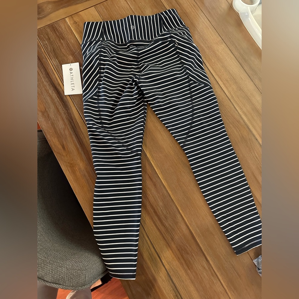 Athleta Striped Leggings 7/8 Length Size M